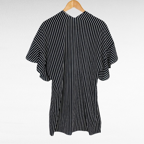 Black & White Striped Ruffle Kimono Sleeve Tie Front One Size Cardigan Coverup - Picture 4 of 8